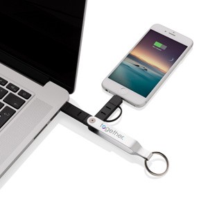 Praktischer 2-in-1 Schlüsselanhänger mit MFi (made for iPhone) Lightning- Stecker und Micro-USB