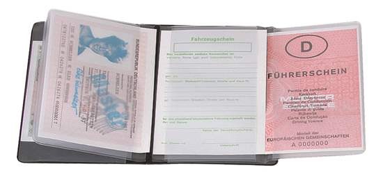 107-05 CreativDesign Ausweistasche