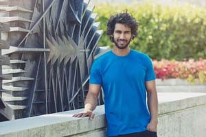 L-NE61001 Men`s Fit T-Shirt