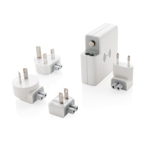Reiseadapter mit Wireless Powerbank